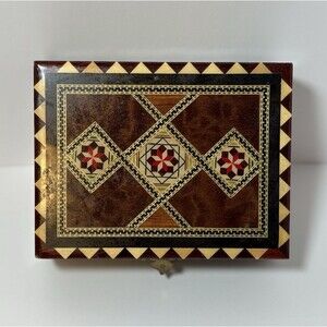 Trinket Box Wooden‎ Inlay Marquetry Box Made In Spain 7” Lined With Red Velvet